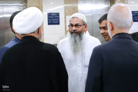 ادای احترام رؤسای بعثه سایر کشور‌های اسلامی و هیئت‌های همراهشان به مقام رئیس جمهور شهید