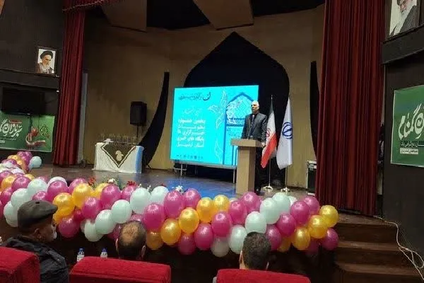 انتقاد سازنده رسانه‌ها در حل مشکلات جامعه نقش بسزایی دارد