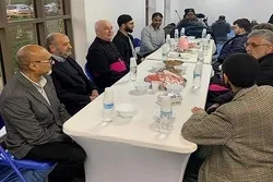 British Archbishop Breaks Fast at York Mosque  