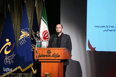 آیین اختتامیه جشنواره سراسری کبوتران حرم و رونمایی از شناسنامه شهید قاسم سلیمانی