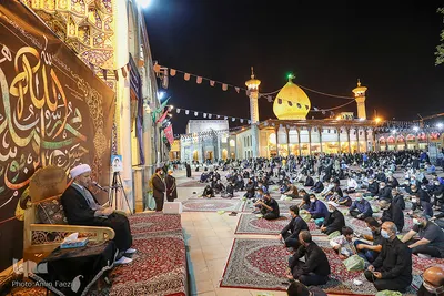 عزاداری شب شهادت امام رضا(ع) در حرم شاهچراغ(ع)