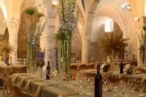 Israele trasforma una storica moschea in bar