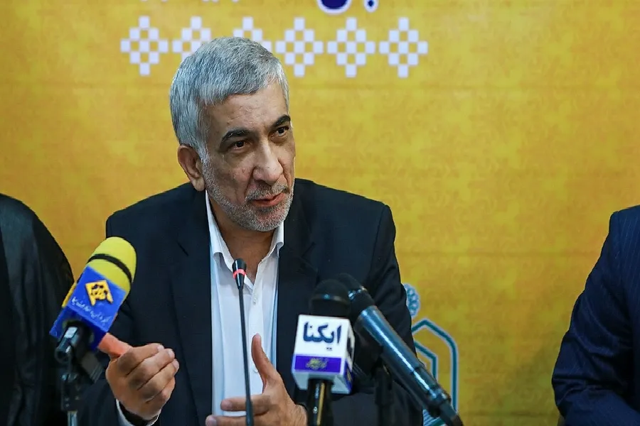 مقابله با توهین به مقدسات باید یک قانون لازم‌الاجرا شود