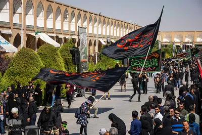 ⁨عزاداری روز عاشورا در اصفهان⁩