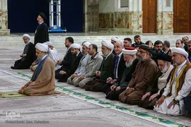 ادای احترام مهمانان کنفرانس وحدت به امام راحل