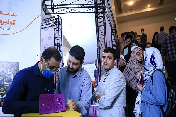 شعر هیچ‌گاه از معنا خالی نبوده و نخواهد بود