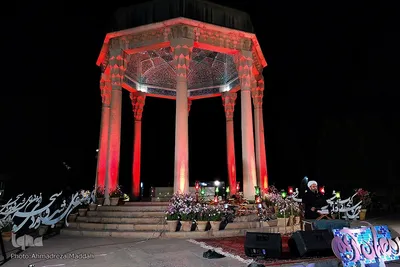 قرار بندگی؛ احیای شب ۲۱ رمضان در جوار آرامگاه حافظ