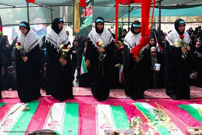 محفل انس با قرآن «به سوی فتح» در گلستان شهدای اصفهان