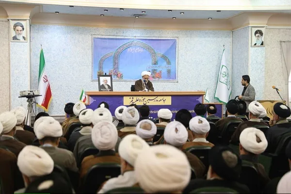 شرکت در انتخابات از واجبات مهم سیاسی است