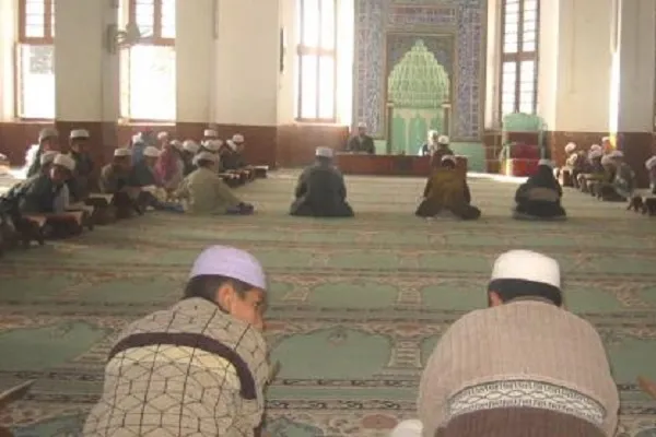 فارغ‌التحصیلی 95 قاری و حافظ از مدرسه‌ای در افغانستان