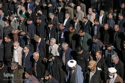 اقامه نماز باران در گلستان شهدای اصفهان