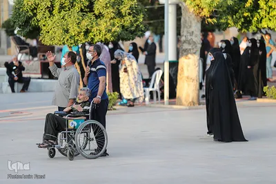 آیین تعویض پرچم حرم مطهر حضرت شاهچراغ(ع) شیراز