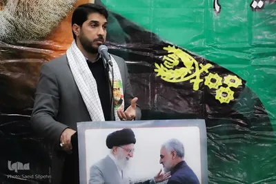 مراسم سومین سالگرد شهادت سپهبد قاسم سلیمانی درحسینیه حضرت ابالفضل (ع) ملایر