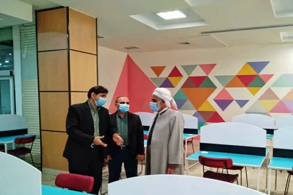کتابخوانی سبب ارتقای آگاهی و بصیرت در جامعه می‌شود