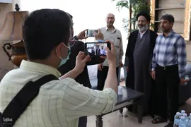 دیدار صمیمی سرپرست حجاج ایرانی با زائران کشورمان درمدینه منوره