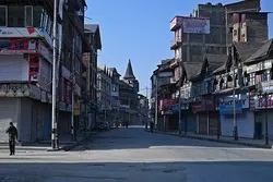 Foreign Envoys Visit Disputed Kashmir Ahead of Modi's Trip to Brussels