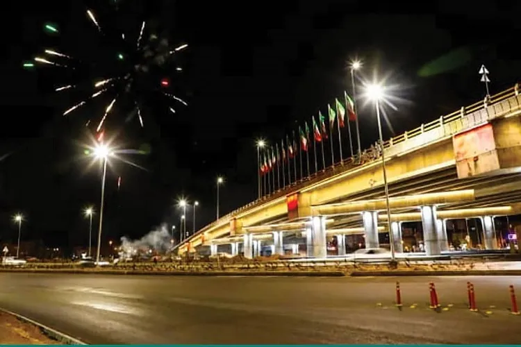 شیراز نورباران می‌شود