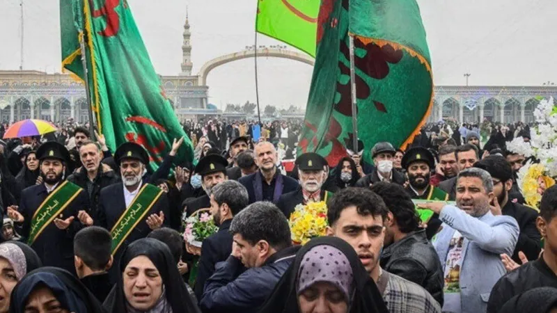 د حضرت امام مهدی(ع)د نیکمرغه میلاد په مناسبت په جمکران کې څه دپاسه3میلیون زیارتوال غونډشول