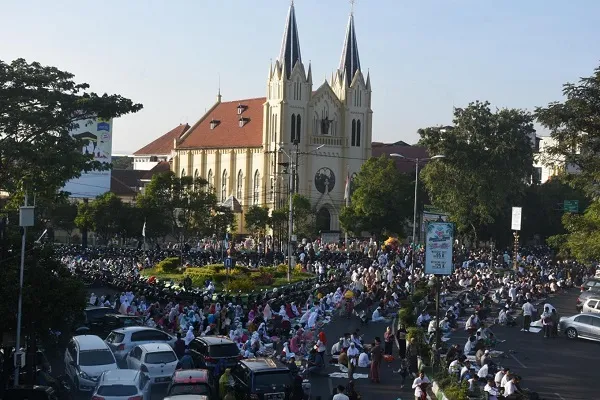 Malang churches and mosque maintain harmonious ties during Idul Adha