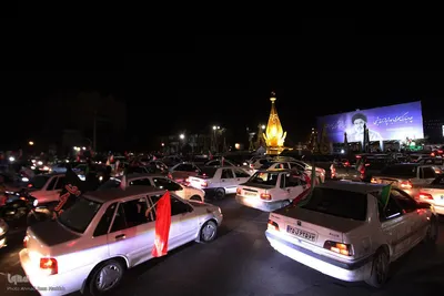 بیعت مردم شیراز در نخستین شب سال ۱۴۰۵ با رهبر معظم انقلاب