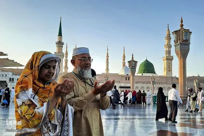 زائران بین‎المللی مدینه پیش از اعزام به مکه