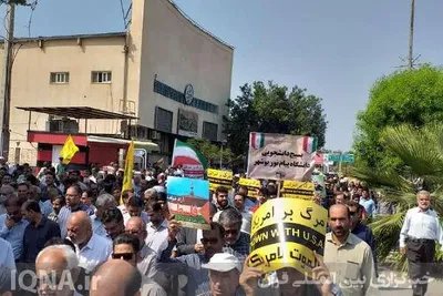 راهپیمایی جامعه شیعی و اهل‌سنت بوشهر در حمایت از مردم بی‌دفاع غزه