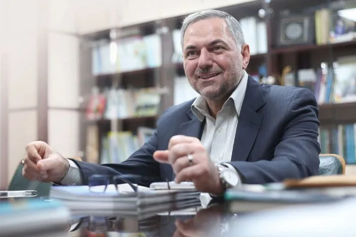 بجای منع دانش‌آموزان از فضای مجازی آگاهی‌بخشی کنیم