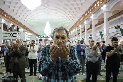 اقامه نماز عید قربان در تبریز‎‎