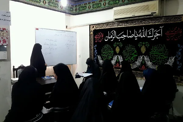 نخستین دوره روش تدریس ترجمه قرآن در واحد مؤسسه کریمه‌(س) گرگان