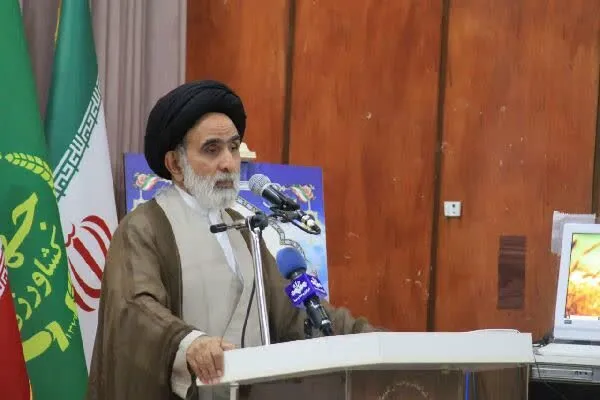 کشور در حوزه‌های فرهنگی و اقتصادی نیازمند جهاد است