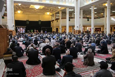اقامه نماز جمعه در شیراز