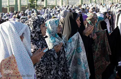 نماز عید سعید فطر در تپه مصلای همدان