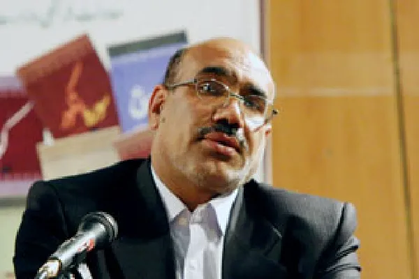 شعر دفاع مقدس؛ آمیختگی عرفان و حماسه