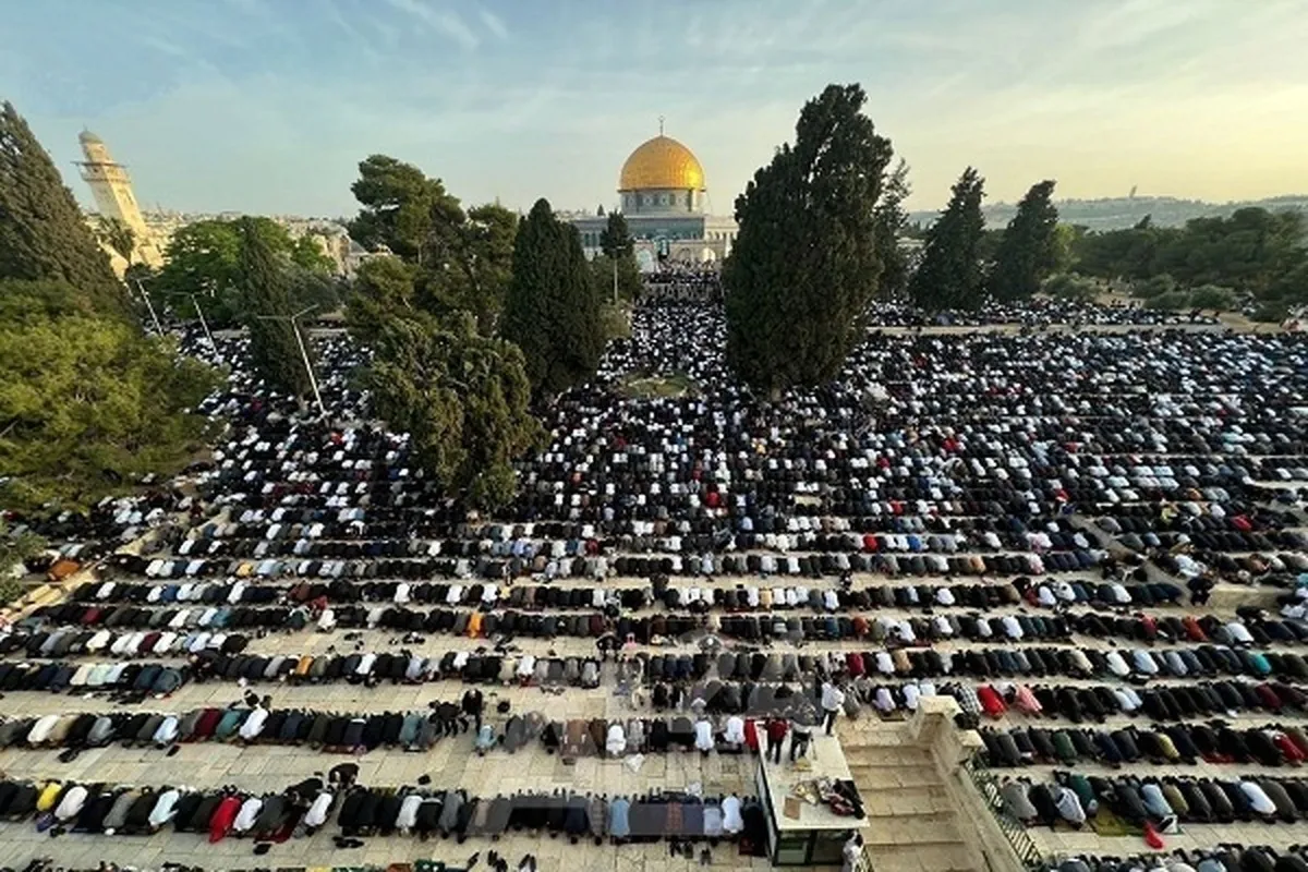 مسجدالاقصی میں فلسطینیوں نے نماز عید ادا کی + تصاویر و ویڈیو