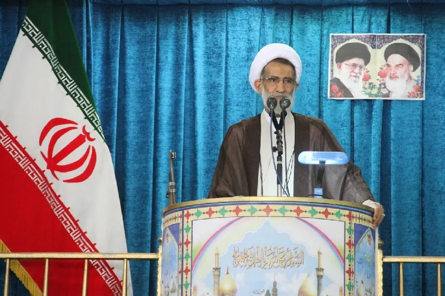 امروز پرچم حق با شرکت در انتخابات و رأی به اصلح تقویت می‌شود