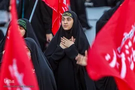 مراسم وداع با پیکر شهدای مدافع حرم در میدان امام حسین(ع)
