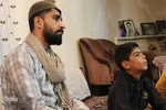 دیدار و دلجویی گروه خادم الشهدای ملایر از مادر شهید منصور احمدی پور‎