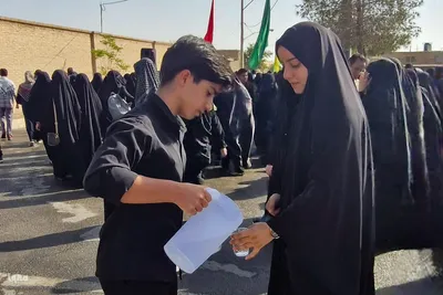 پیادروی جاماندگان اربعین حسینی در نایین