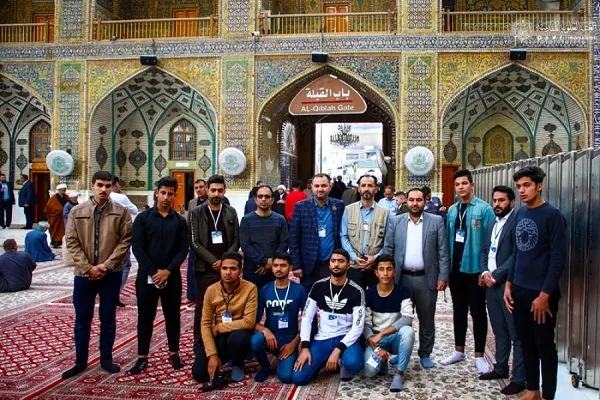 İmam Hüseyn (ə) ziyarətgahının gənclər heyəti İmam Əli (ə) ziyarətgahında
