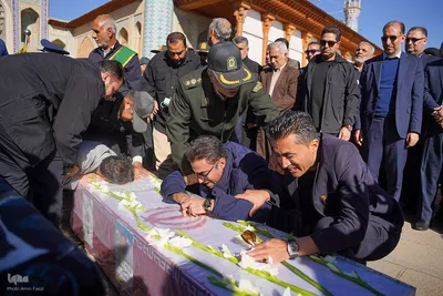 تشییع پیکر مطهر سرهنگ شهید احسان بخشنده در شیراز