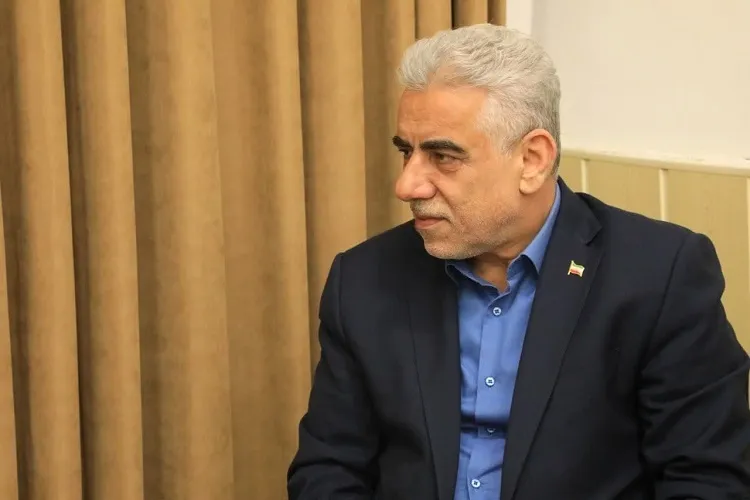 مبنای نظام سیاسی ایران بر اساس مردم سالاری دینی است