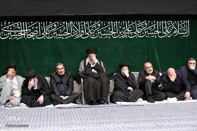 آخرین شب مراسم عزاداری حضرت اباعبدالله الحسین(ع) در حسینیه امام خمینی(ره)