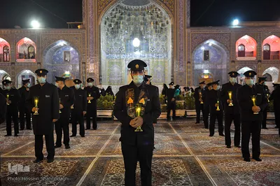 آیین شمع‌گردانی شب شهادت امام رضا (ع) در حرم مطهر رضوی