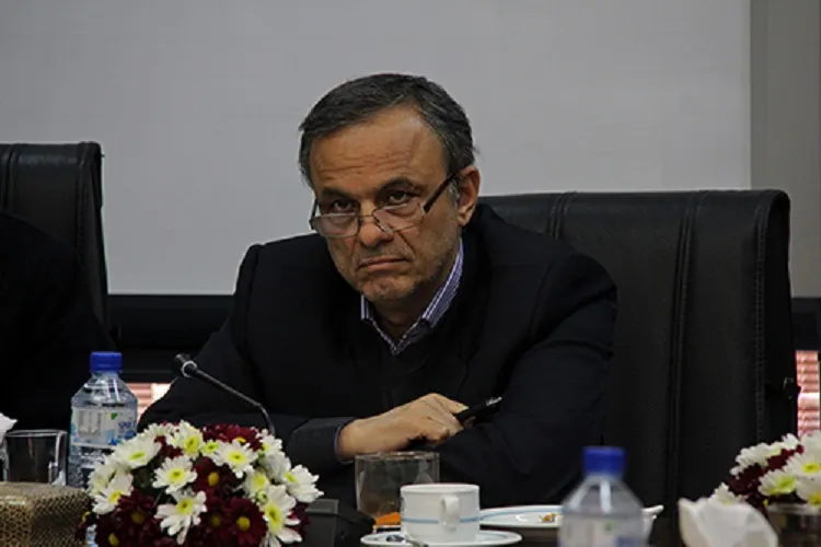 دیدار استاندار کرمان با خانواده شهید صدقی
