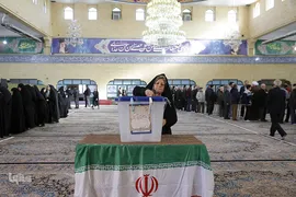 حضور مردم قزوین در پای صندوق های رأی