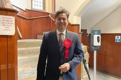 Angleterre : un maire musulmans veut unir les gens
