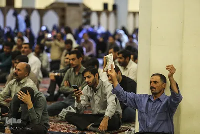 مراسم گراميداشت هفته دفاع مقدس در حرم شاهچراغ(ع)