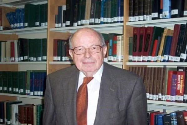 بررسی پرونده شیعه‌پژوهی «ویلفرد مادلونگ»