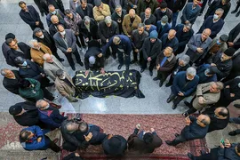 تشییع پیکر «حاج احمد فیاض» پیرغلام اهل‌بیت(ع)