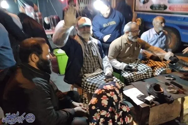 شب‌های وفاداری در بابلسر؛ شکوه اجتماع مردمی در میدان شهدا و بیعت با رهبری